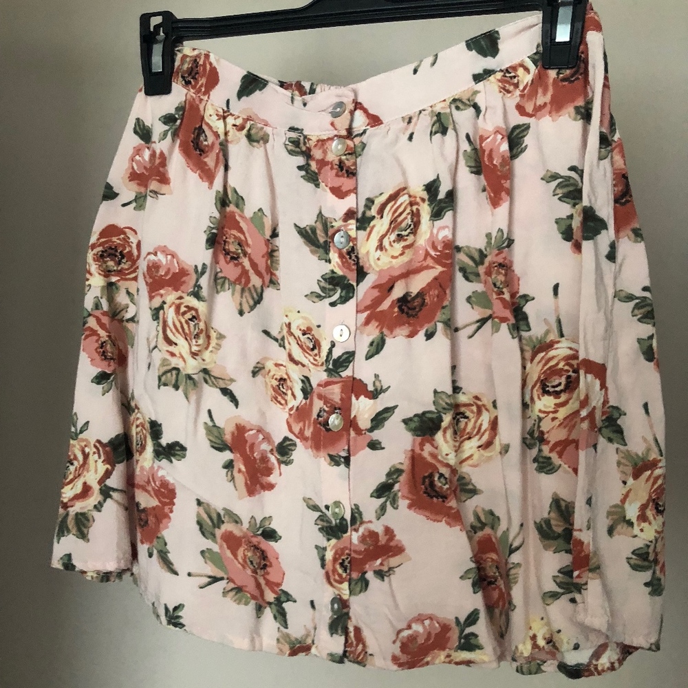 NWOT Forever 21 Button-up Floral Skirt